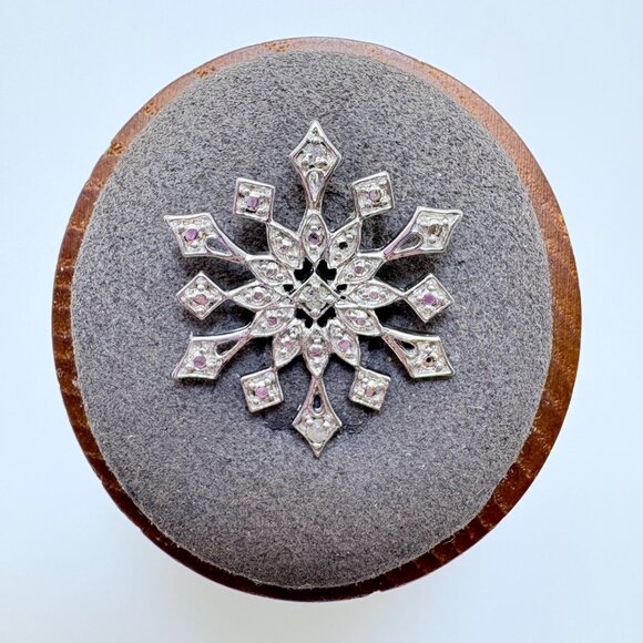 VTG Sterling Silver 925 Illusion Stone Snowflake Pendant Size 0.75" Length - Picture 1 of 10